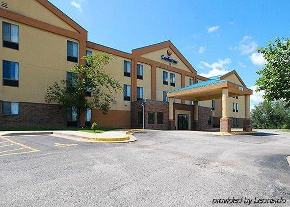 Quality Inn & Suites Lenexa Kansas City Екстериор снимка